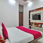 Hotel Star Villa - Budget Friendly